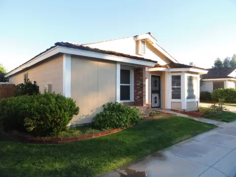 402 E Hartford Ave, Phoenix, AZ 85022 photo 2