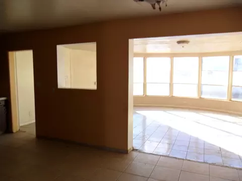 1839 E Chipman Rd, Phoenix, AZ 85040 photo 5