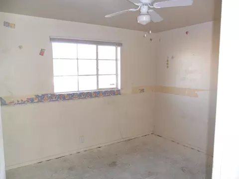 1839 E Chipman Rd, Phoenix, AZ 85040 photo 9