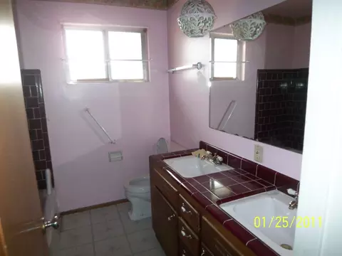 5651 N 36th Dr, Phoenix, AZ 85019 photo 8