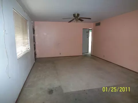 5651 N 36th Dr, Phoenix, AZ 85019 photo 5