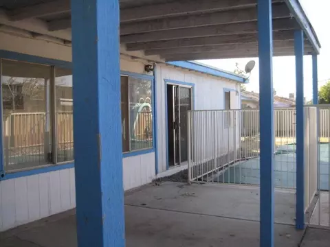 4208 W Echo Ln, Phoenix, AZ 85051 photo 17