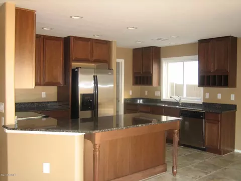 2349 E Bowker St, Phoenix, AZ 85040 photo 2