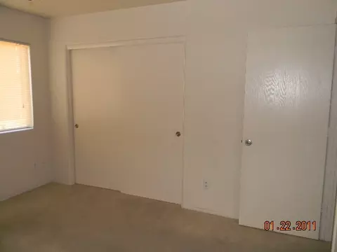 2138 E Robin Ln, Phoenix, AZ 85024 photo 5