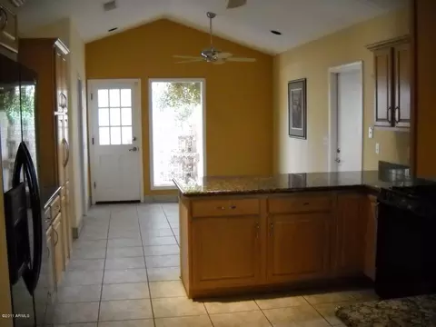2240 E Myrtle Ave, Phoenix, AZ 85020 photo 5