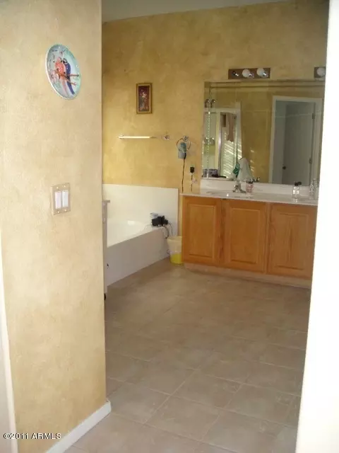 1339 E Saint John Rd, Phoenix, AZ 85022 photo 10