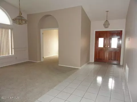 1329 E Silverwood Dr, Phoenix, AZ 85048 photo 8
