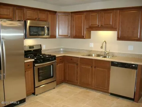 7453 E Crescent Cir, Mesa, AZ 85208 photo 2