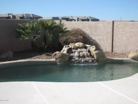 753 E Irma Ln, Phoenix, AZ 85024 photo 11