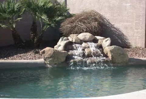 753 E Irma Ln, Phoenix, AZ 85024 photo 3