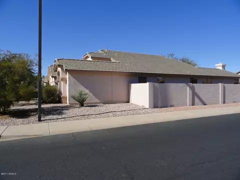 1172 E Constitution Dr, Gilbert, AZ 85296 photo 3