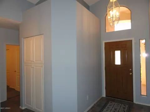 1172 E Constitution Dr, Gilbert, AZ 85296 photo 6