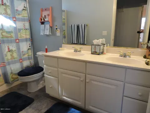 1172 E Constitution Dr, Gilbert, AZ 85296 photo 16