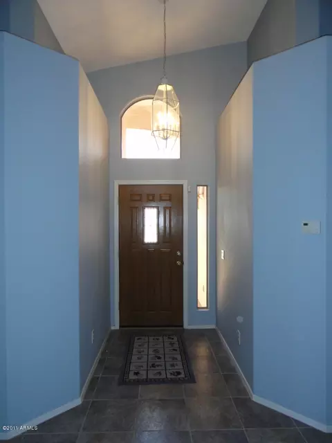 1172 E Constitution Dr, Gilbert, AZ 85296 photo 5