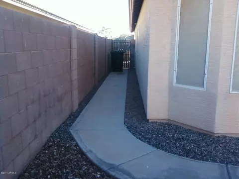 1978 S Oak St, Gilbert, AZ 85233 photo 7