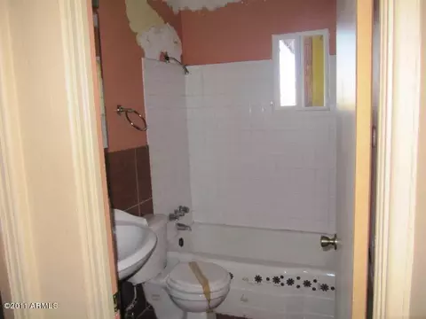 34 E Valencia Dr, Phoenix, AZ 85042 photo 20