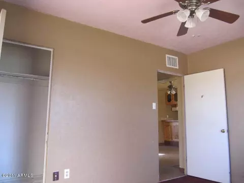 34 E Valencia Dr, Phoenix, AZ 85042 photo 17