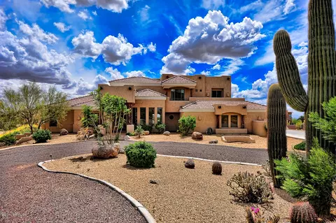 8853 E Palm Ln, Mesa, AZ 85207 photo 1
