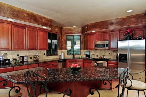 8853 E Palm Ln, Mesa, AZ 85207 photo 7
