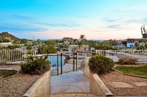 8853 E Palm Ln, Mesa, AZ 85207 photo 14