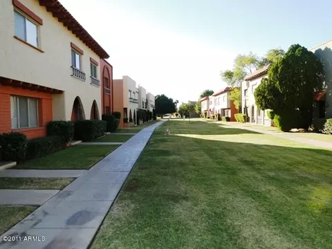 2937 E Fairmount Ave, Phoenix, AZ 85016 photo 8