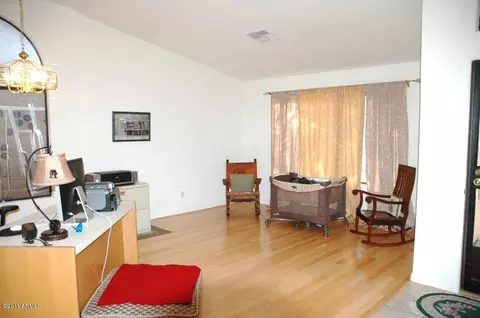 1710 E Runion Dr, Phoenix, AZ 85024 photo 4