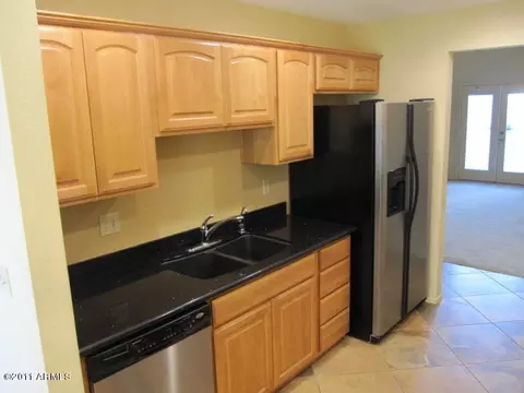 320 E Anderson Ave, Phoenix, AZ 85022 photo 2