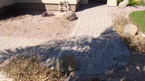 10510 E Azalea Ave, Mesa, AZ 85208 photo 3