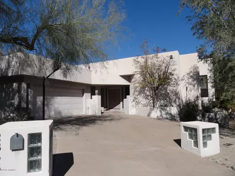 2358 E Brown St, Phoenix, AZ 85028 photo 1