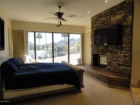 2358 E Brown St, Phoenix, AZ 85028 photo 11