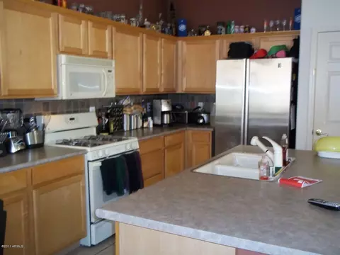 25626 N Hackberry Dr, Phoenix, AZ 85083 photo 2