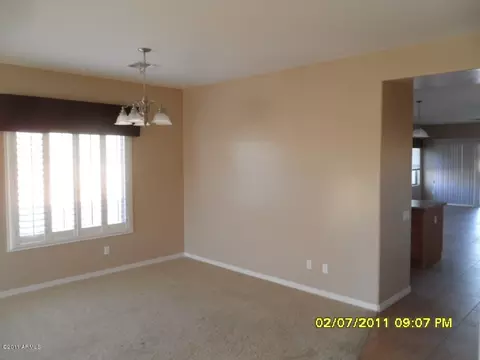 5310 W Hackamore Dr, Phoenix, AZ 85083 photo 2