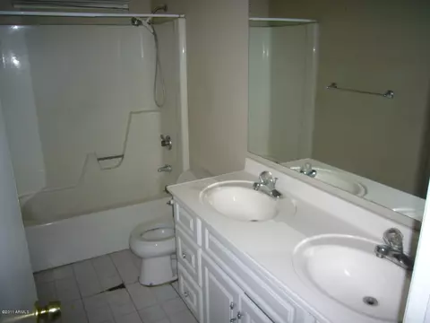222 E Vaughn Dr, Tempe, AZ 85283 photo 10