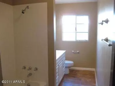 3846 E Glenrosa Ave, Phoenix, AZ 85018 photo 11