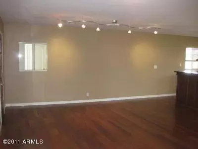 3846 E Glenrosa Ave, Phoenix, AZ 85018 photo 4