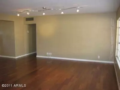 3846 E Glenrosa Ave, Phoenix, AZ 85018 photo 5