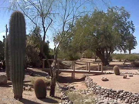 2335 N Valley Dr, Apache Junction, AZ 85120 photo 2