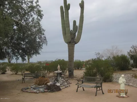 2335 N Valley Dr, Apache Junction, AZ 85120 photo 5