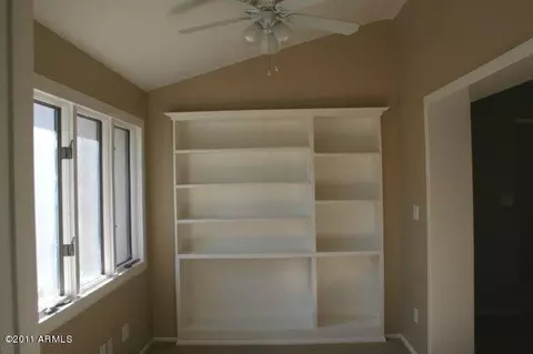 937 E Cochise Dr, Phoenix, AZ 85020 photo 5