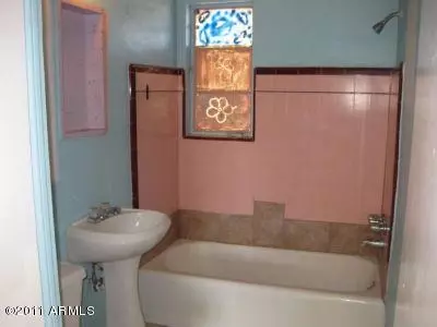 4613 E Almeria Rd, Phoenix, AZ 85008 photo 8