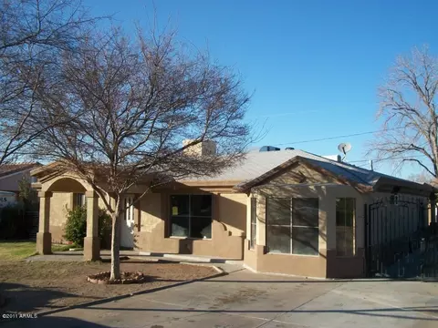 36 E Beautiful Ln, Phoenix, AZ 85042 photo 1