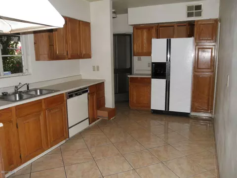 1333 E Mitchell Dr, Phoenix, AZ 85014 photo 18