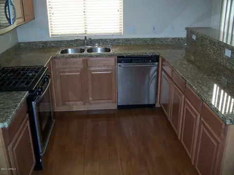 3947 E Jasper Dr, Gilbert, AZ 85296 photo 2