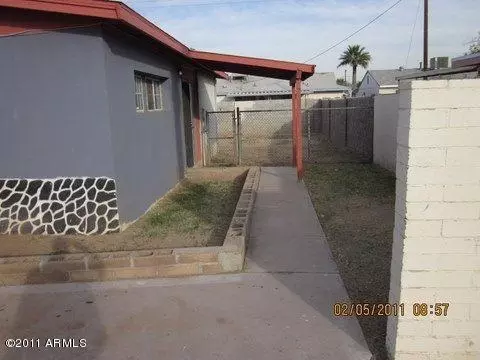 7728 W Weldon Ave, Phoenix, AZ 85033 photo 3