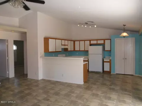 2083 E Stottler Ct, Gilbert, AZ 85296 photo 7