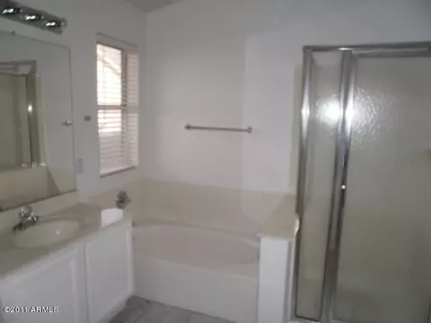 823 W Cooley Dr, Gilbert, AZ 85233 photo 5