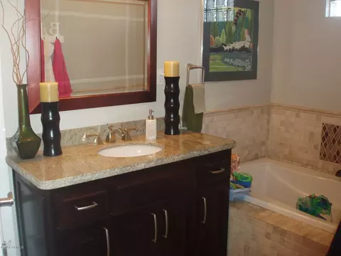 4940 E Weldon Ave, Phoenix, AZ 85018 photo 22
