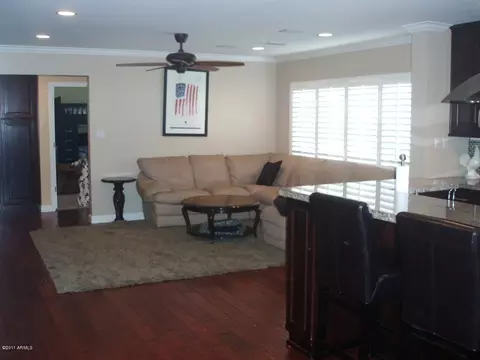 4940 E Weldon Ave, Phoenix, AZ 85018 photo 8