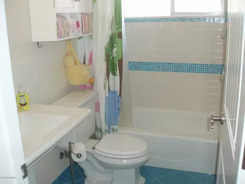 4940 E Weldon Ave, Phoenix, AZ 85018 photo 9