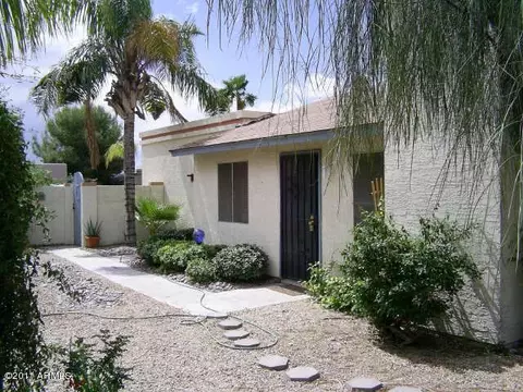 1446 E Topeka Dr, Phoenix, AZ 85024 photo 2
